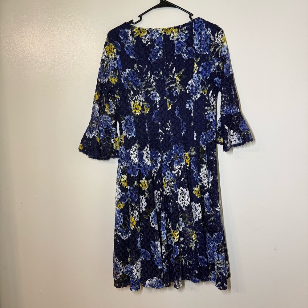 Chris McLaughlin Navy Floral 3/4 Sleeve Lace Dress - Picture 2 of 4